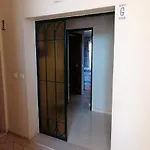 Apartamento Com Piscina Junto A -