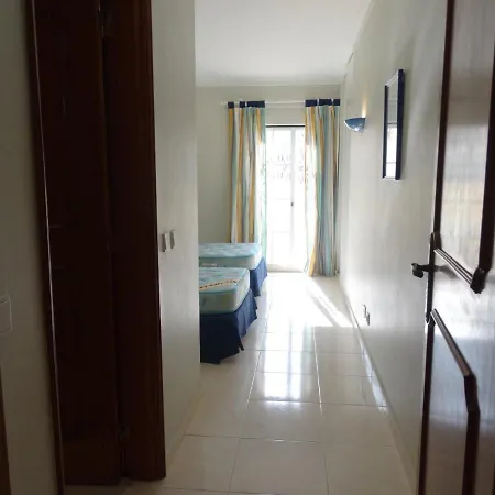 Com Piscina Junto A - Lägenhet *